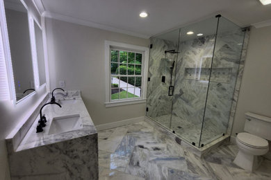 Bathroom - bathroom idea in Atlanta