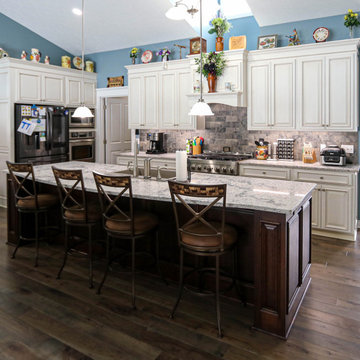 Updated Kitchen with Quartz Countertop, Tile Backsplash and Flooring