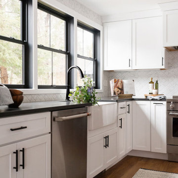 Kitchen & 1st Floor Remodel