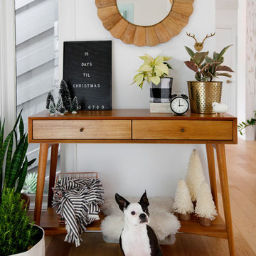Black-and-White Boho Holiday Style for Your Entry