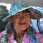 Mary MacPhails foto