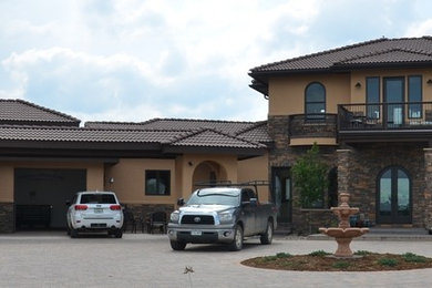 Exterior home photo in Denver
