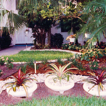 Clean-Lined Garden at the Polo Club in Boca Raton