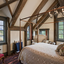 Ranch bedroom