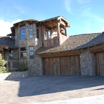 Reclaimed Cabins