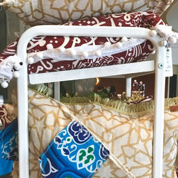 Tablerunners and Cushions - Products