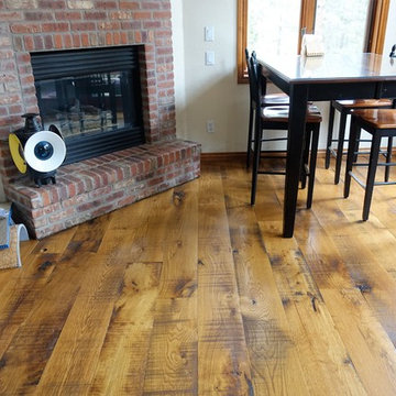 Wide Plank Rustic White Oak