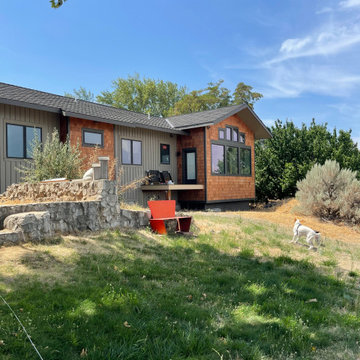 Columbia River Home