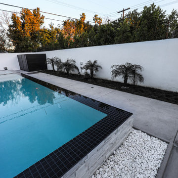 New Raised Infinity Pool