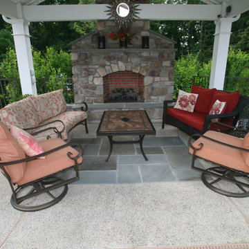 Tanning Ledge, Spa & Outdoor Fireplace