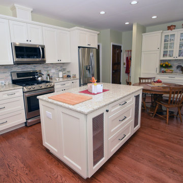 Q-Quartz Chakra Beige