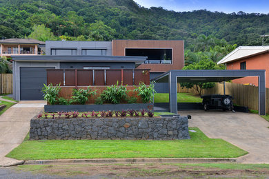 This is an example of a modern exterior in Cairns.