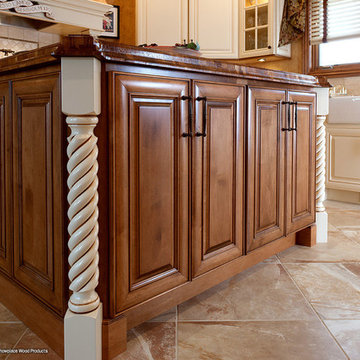Door style: Cambridge | Species: Maple | Finish: Linen with Carmel glaze