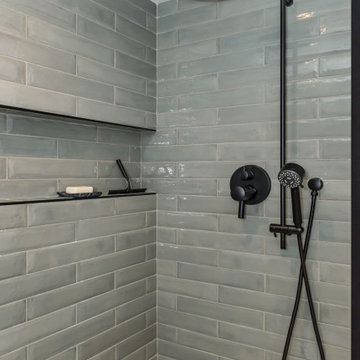 Oakland Modern Bath