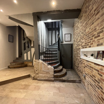 Réhabilitation d'appartements pour mise en location courte durée. Centre ville