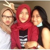 Dinda Lestaris foto