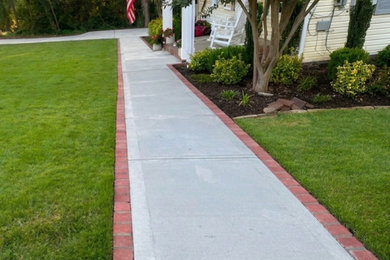 Inspiration for a large one-car carport remodel in Atlanta