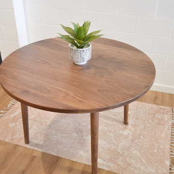 "Friedland" Round Dining Table