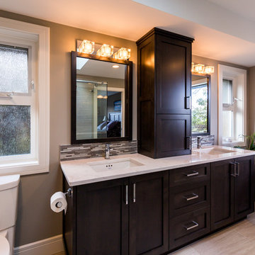 Contemporary Master En-Suite
