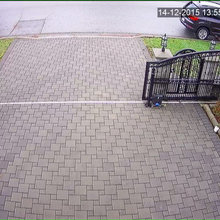 Gate