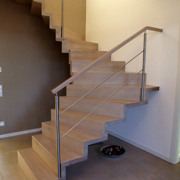 Faltewerktreppen in Braun