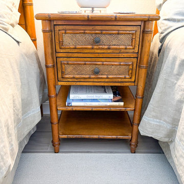Blending Past and Present for a Fresh Transitional Design