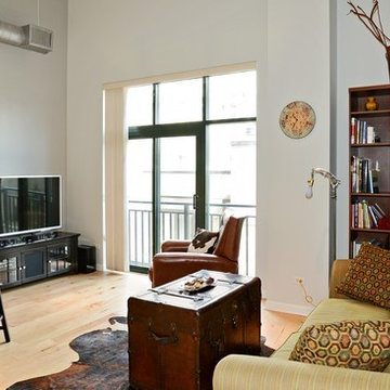 Modern Studio
