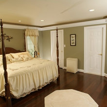 CROWN MOLDING