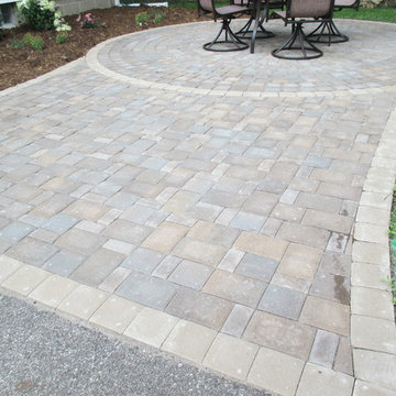 Anchor Kingston Circle Patio