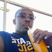 Julius Kahara's photo
