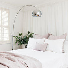 How To Jazz Up A Small Bedroom