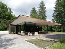 Kiste, Kiste an der Felswand – du hast die schönste Aussicht im Land