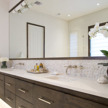 Woodlands Remodel - From Traditional To Contemporary