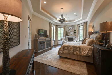 Transitional bedroom photo in Houston