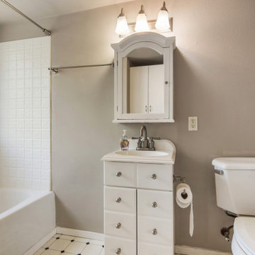 Lincoln District Home