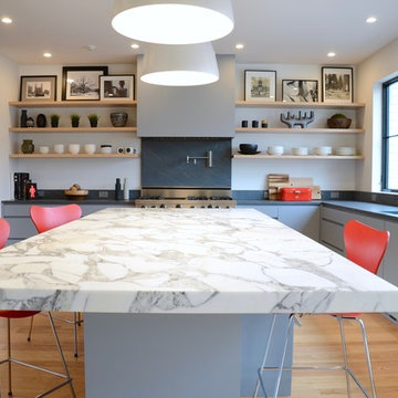 MODERN COLONIAL