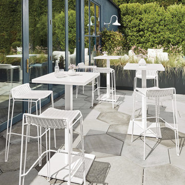 Maris Bar Table