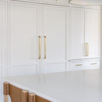 A Light and Layered Family Kitchen in Leesburg
