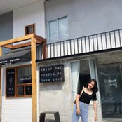 Janny Khanitha's photo