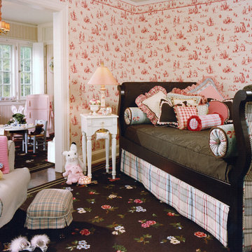 Little girl's bedroom