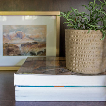 Warm and Natural Study/ Guest Room