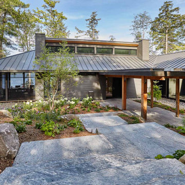 The Family Treasure - Outdoor Living