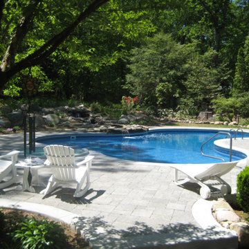 In-ground Liner Pool with attached Spa