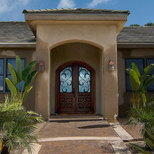 Entrances & Front Views of Homes