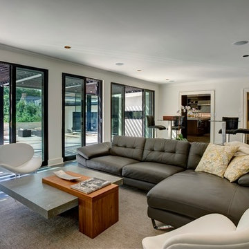 Loose Park Area Residence
