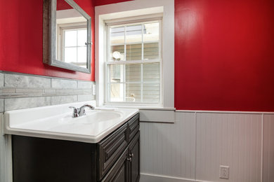Inspiration for a timeless bathroom remodel in Louisville