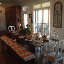 Dining rm seating