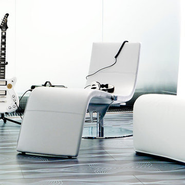 Selling: Dragonfly Chaise Longue