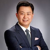 Mark Wang's photo