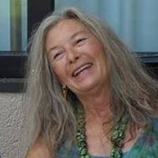 Deborah Cole's photo